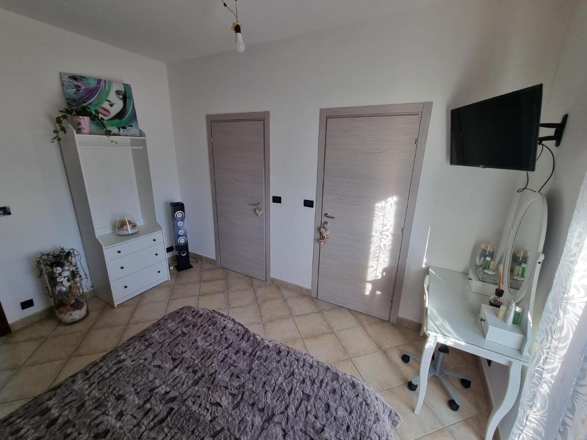 Отель Elisabeth House Roletto Экстерьер фото