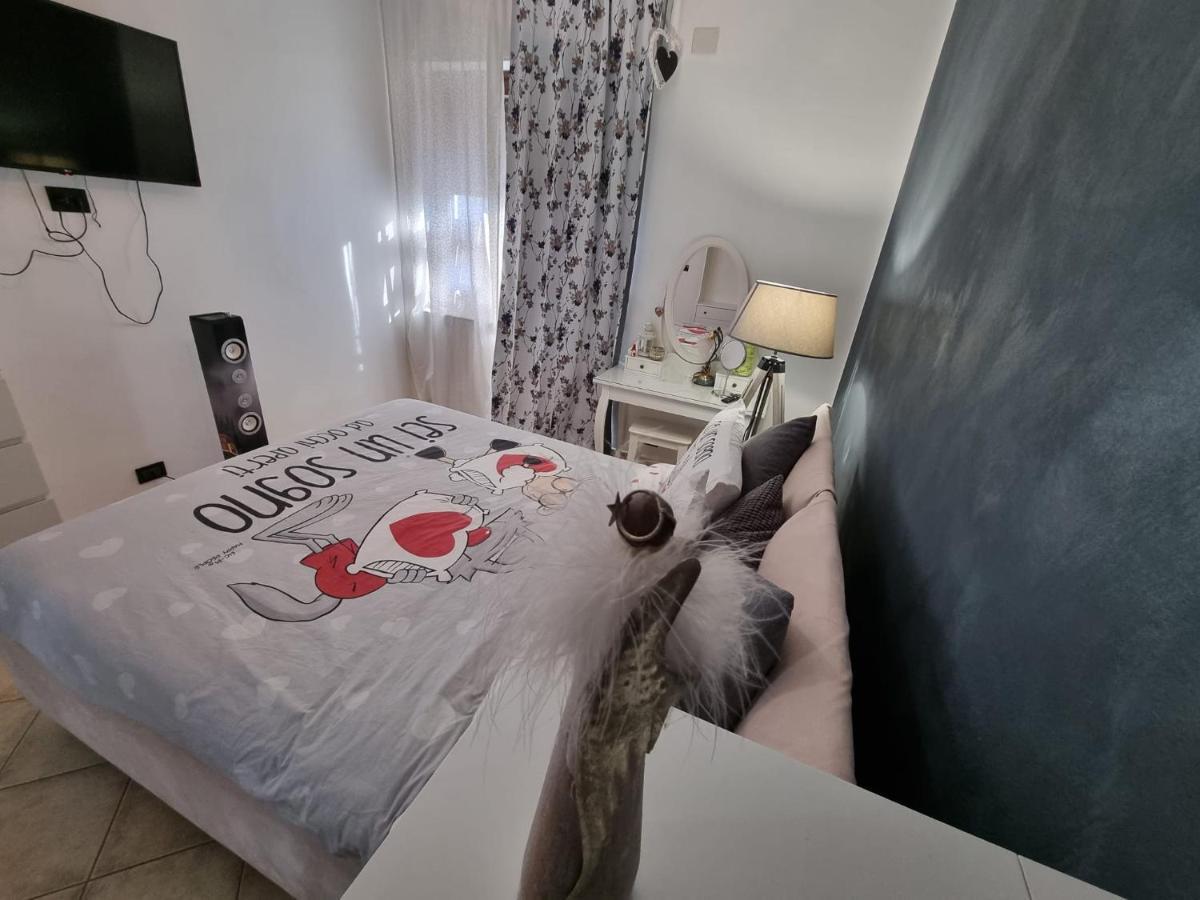 Отель Elisabeth House Roletto Экстерьер фото